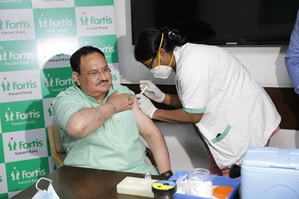 ભારતીય જનતા પાર્ટીના રાષ્ટ્રીય અઘ્યક્ષ શ્રી જે.પી.નડ્ડાજીએ કોરોના રસીનો પ્રથમ ડોઝ લીધો.