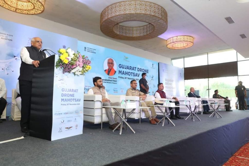 મુખ્યમંત્રી શ્રી ભૂપેન્દ્રભાઈ પટેલની અધ્યક્ષતામાં અમદાવાદના GMDC ગ્રાઉન્ડ ખાતે 'ગુજરાત ડ્રોન મહોત્સવ' યોજાયો.