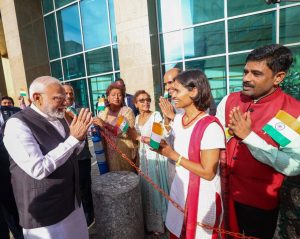 માનનીય પ્રધાનમંત્રી શ્રી Narendra Modi જીનું ત્રિનિદાદ અને ટોબેગોના પોર્ટ ઑફ સ્પેન ખાતે ભારતીય સમુદાય દ્વારા ભવ્ય સ્વાગત કરવામાં આવ્યું.