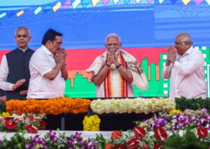 વતનની ધરતી પર આપણા નરેન્દ્રભાઈએ વરસાવી વિકાસની સરવાણી...  ગુજરાતના પનોતા પુત્ર અને દેશના યશસ્વી પ્રધાનમંત્રી શ્રી Narendra Modi જીએ આજે અમદાવાદ ખાતે ₹5,477 કરોડના વિકાસલક્ષી પ્રકલ્પોનું લોકાર્પણ અને ખાતમુહૂર્ત કર્યું અને વિશાળ જનસભાને સંબોધી.  આ વિકાસલક્ષી પ્રકલ્પોમાં રેલવેના ₹1,404 કરોડના પ્રકલ્પો, શહેરી વિકાસ, મહેસૂલ વિભાગ અને અમદાવાદ-ગાંધીનગરમાં વિવિધ સુવિધાઓ માટેના ₹2,644 કરોડના પ્રકલ્પો, ઊર્જા અને પેટ્રોકેમિકલ્સ વિભાગ માટેના ₹1,122 કરોડના પ્રકલ્પો તેમજ માર્ગ અને મકાન વિભાગના ₹307 કરોડના પ્રકલ્પોનો સમાવેશ થાય છે.  આ કાર્યક્રમમાં માનનીય રાજ્યપાલ શ્રી આચાર્ય દેવવ્રતજી, મુખ્યમંત્રી શ્રી Bhupendra Patel , કેન્દ્રીય જળશક્તિ મંત્રી અને પ્રદેશ અધ્યક્ષ શ્રી C R Paatil સહિત મંત્રીશ્રીઓ, સાંસદશ્રીઓ, પદાધિકારીઓ અને હોદ્દેદારો ઉપસ્થિત રહ્યાં.  #ViksitBharatViksitGujarat