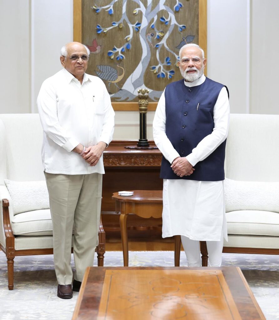 માનનીય મુખ્યમંત્રી શ્રી Bhupendra Patel એ આજે નવી દિલ્લી ખાતે ગુજરાતના પનોતા પુત્ર અને દેશના યશસ્વી પ્રધાનમંત્રી શ્રી Narendra Modi જી સાથે ઉષ્માભરી મુલાકાત કરી.