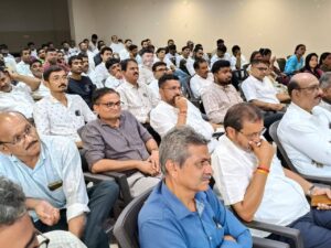 વિશ્વના સૌથી લોકપ્રિય નેતા તેમજ માનનીય પ્રધાનમંત્રી શ્રી Narendra Modi જીના જન્મદિવસ નિમિત્તે સમગ્ર દેશમાં 'સેવા પખવાડિયું - 2025' અંતર્ગત વિવિધ કાર્યક્રમોનું આયોજન કરવામાં આવ્યું છે. જે સંદર્ભે આજે ભરૂચમાં પ્રબુદ્ધ નાગરિક સંમેલન સંપન્ન થયું. આ સંમેલનમાં પંચમહાલ જિલ્લા પ્રભારી ડૉ. ભરતભાઈ ડાંગરે ‘પ્રધાનમંત્રીશ્રીના જીવન, સિદ્ધિઓ અને વિકસિત ભારત’ વિષય પર ઉપસ્થિત પ્રબુદ્ધજનોને માર્ગદર્શન આપ્યું. #SevaPakhwada2025