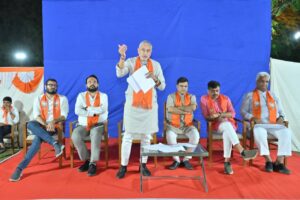 પ્રદેશ અધ્યક્ષ શ્રી Jagdish Panchal જીએ આજે ગાંધીનગર ખાતે નિકોલ વિધાનસભાના કાર્યકર્તાઓ સાથે બેઠક યોજી અને વિવિધ વિષયો પર સંવાદ કર્યો. આ અવસરે પ્રદેશ સંગઠન મહામંત્રી શ્રી રત્નાકરજી, યુવા મોરચાના પ્રદેશ પ્રમુખ ડૉ.હેમાંગભાઈ જોષી સહિત હોદ્દેદારો અને કાર્યકર્તાઓ ઉપસ્થિત રહ્યાં.