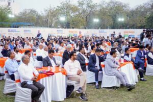 ભારતીય જનતા પાર્ટીના રાષ્ટ્રીય અધ્યક્ષ શ્રી નીતિન નવીનજીની ગરિમામય ઉપસ્થિતિમાં અને પ્રદેશ અધ્યક્ષ શ્રી જગદીશ પંચાલજીની ઉપસ્થિતિમાં ઇન્ફોસિટી, ગાંધીનગર ખાતે 'બજેટ મીટ 2026'નું આયોજન થયું. આ મીટમાં રાષ્ટ્રીય અધ્યક્ષશ્રી અને પ્રદેશ અધ્યક્ષશ્રીએ ઇન્ડસ્ટ્રીયાલિસ્ટ તથા પ્રબુદ્ધજનો સાથે બજેટના વિવિધ પાસાઓ પર વિસ્તૃત અને અર્થસભર સંવાદ સાધ્યો, તેમજ વિવિધ સ્ટોલ્સની મુલાકાત લીધી.  આ અવસરે રાષ્ટ્રીય સંગઠન મહામંત્રી શ્રી બી.એલ.સંતોષજી, પ્રદેશ સંગઠન મહામંત્રી શ્રી રત્નાકરજી સહિત પ્રદેશ પદાધિકારીઓ તથા ઇન્ડસ્ટ્રીયાલિસ્ટ અને પ્રબુદ્ધજનો ઉપસ્થિત રહ્યાં.