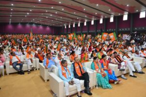મારું બૂથ, સૌથી મજબૂત  આજે કર્ણાવતી મહાનગર ખાતે માનનીય રાષ્ટ્રીય અધ્યક્ષ શ્રી Nitin Nabin જીની વિશેષ ઉપસ્થિતિમાં બૂથ કાર્યકર્તા સંમેલન યોજાયું. આ કાર્યક્રમમાં પ્રદેશ અધ્યક્ષ શ્રી Jagdish Panchal  તથા મુખ્યમંત્રી શ્રી Bhupendra Patel એ બૂથસ્તરના કાર્યકર્તાઓ સાથે સંવાદ સાધ્યો હતો.  આ અવસરે રાષ્ટ્રીય સંગઠન મહામંત્રી શ્રી બી.એલ.સંતોષજી, પ્રદેશ સંગઠન મહામંત્રી શ્રી રત્નાકરજી, મહાનગરના અધ્યક્ષ શ્રી પ્રેરકભાઈ શાહ, અમદાવાદ જિલ્લા અધ્યક્ષ શ્રી શૈલેષભાઈ દાવડા સહિત હજારોની સંખ્યામાં દેવદુર્લભ કાર્યકર્તાઓ ઉપસ્થિત રહ્યાં.