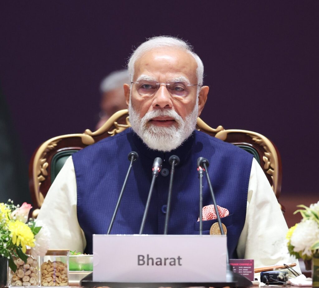 माननीय प्रधानमंत्री श्री Narendra Modi जी के नेतृत्व में दिल्ली में आयोजित AI Impact Summit ने AI की वैश्विक नेतृत्वकारी हस्तियों को एक मंच पर एकत्र किया है। 100 से अधिक देशों की सहभागिता के साथ, विश्व के हर कोने से प्रतिष्ठित प्रतिनिधियों की उपस्थिति इस शिखर सम्मेलन को ऐतिहासिक बना रही है। #IndiaAIImpactSummit2026