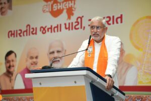 પ્રદેશ અધ્યક્ષ શ્રી Jagdish Panchal ની અધ્યક્ષતામાં આજે પ્રદેશ કાર્યાલય 'શ્રી કમલમ્' ખાતે આગામી સ્થાનિક સ્વરાજ્યની ચૂંટણી સંદર્ભે બેઠક યોજાઈ.  આ બેઠકમાં પ્રદેશ સંગઠન મહામંત્રી શ્રી રત્નાકરજી, પ્રદેશ મહામંત્રી ડૉ.પ્રશાંતભાઈ કોરાટ, પ્રદેશ ચૂંટણી સંચાલન સમિતિના સંયોજક શ્રી ગોરધનભાઈ ઝડફીયા સહિત હોદ્દેદારો ઉપસ્થિત રહ્યાં.