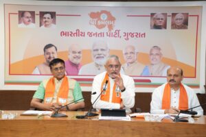 સ્થાનિક સ્વરાજ્યની ચૂંટણી સંદર્ભે આજે પ્રદેશ કાર્યાલય 'શ્રી કમલમ્' ખાતે પ્રદેશ અધ્યક્ષ શ્રી Jagdish Panchal ની અધ્યક્ષતામાં પ્રદેશ મીડિયા વિભાગની બેઠક યોજાઈ.  આ બેઠકમાં પ્રદેશ મુખ્ય પ્રવક્તા ડૉ.અનિલભાઈ પટેલ, પ્રદેશ મીડિયા કન્વીનર શ્રી પ્રશાંતભાઈ વાળા તથા જિલ્લા/મહાનગરના મીડિયા ઇન્ચાર્જશ્રીઓ તથા સહ-ઇન્ચાર્જશ્રીઓ ઉપસ્થિત રહ્યાં.