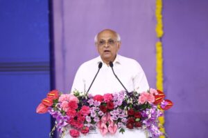વાવ-થરાદથી સમગ્ર ગુજરાતમાં વહી વિકાસની સરવાણી... લાખોની જનમેદની વચ્ચે વિશ્વના સૌથી લોકપ્રિય નેતા અને આપણા યશસ્વી પ્રધાનમંત્રી શ્રી Narendra Modi જીએ ₹19,800 કરોડથી વધુના વિકાસકાર્યોનું ખાતમુહૂર્ત અને લોકાર્પણ કર્યું.  આ પ્રસંગે માનનીય મુખ્યમંત્રી શ્રી Bhupendra Patel , વિધાનસભાના અધ્યક્ષ શ્રી શંકરભાઈ ચૌધરી, પ્રદેશ અધ્યક્ષ શ્રી Jagdish Panchal , નાયબ મુખ્યમંત્રી શ્રી Harsh Sanghavi  તથા રાજ્ય સરકારના મંત્રીશ્રીઓ, જિલ્લાના પદાધિકારીઓ, ધારાસભ્યો અને લાખોની સંખ્યામાં નાગરિકો ઉપસ્થિત રહ્યાં. #ViksitBharatViksitGujarat