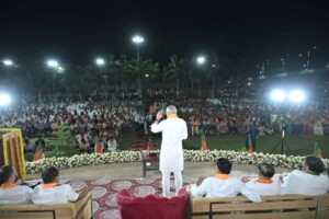 કાર્યકર્તાઓનો આ જોમ, જૂસ્સો અને અતૂટ વિશ્વાસ જ ભારતીય જનતા પાર્ટીની સાચી શક્તિ છે.  આજે જેતપુર ખાતે આયોજિત 'જનસેવા સંકલ્પ' કાર્યક્રમમાં પ્રદેશ અધ્યક્ષ શ્રી Jagdish Panchal એ કાર્યકર્તાઓ સાથે ઉમંગભેર સંવાદ કર્યો. આવો, વિજયના સંકલ્પ સાથે મેદાનમાં ઉતરીએ અને ફરી એકવાર દરેક બૂથ પર કમળ ખીલાવીએ.
