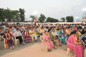 આજે ડભોઈના થુવાવી ખાતે આયોજિત 'વિકાસ સંકલ્પ સભા'માં પ્રદેશ અધ્યક્ષ શ્રીજગદીશ પંચાલે નાગરિકો અને કાર્યકર્તાઓ સાથે સંવાદ કર્યો. આ પ્રસંગે પ્રદેશ અધ્યક્ષશ્રીએ સ્થાનિક સ્વરાજ્યની ચૂંટણીમાં ભાજપને પ્રચંડ બહુમતીથી વિજયી બનાવવા માટે સૌને આહ્વાન કર્યું.