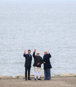 માનનીય પ્રધાનમંત્રી શ્રી Narendra Modi જીએ તેમની નેધરલેન્ડ્સની મુલાકાત દરમિયાન ગુજરાતની મહત્વાકાંક્ષી કલ્પસર યોજના સાથે સમાનતા ધરાવતા પ્રખ્યાત 'Afsluitdijk' ડેમની મુલાકાત લીધી. કલ્પસર યોજના એટલે ગુજરાતમાં ખંભાતના અખાતના બંને કિનારાઓને જોડતા એક ડેમનું નિર્માણ કરી મીઠા પાણીનું એક વિશાળ જળાશય બનાવી તેના થકી વીજ ઉત્પાદન, સિંચાઈ, ઔધોગિક અને પીવા માટે શુદ્ધ પાણીની વ્યવસ્થા કરતી બહુહેતુક યોજના. માનનીય પ્રધાનમંત્રીશ્રીની નેધરલેન્ડ્સની મુલાકાત દરમિયાન ભારત અને નેધરલેન્ડ્સે ગુજરાતના આ મહત્વાકાંક્ષી પ્રોજેક્ટ માટે ટેકનિકલ સહયોગ બાબતે લેટર ઓફ ઇન્ટેન્ટ (LoI)ની આપ-લે કરી છે, જે અનુસાર નેધરલેન્ડ્સ તેના વિશ્વ પ્રખ્યાત 'Afsluitdijk' ડેમ પ્રોજેક્ટના 90થી વધુ વર્ષોના મેનેજમેન્ટના અનુભવ અને નિપુણતાનો લાભ ભારતને આપશે.