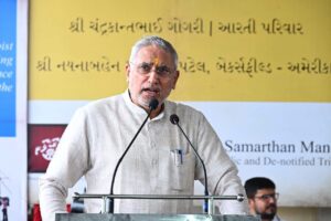 સમાજના અંતિમ છેડાના માનવી સુધી શિક્ષણનો ઉજાસ!  માનનીય મુખ્યમંત્રી શ્રી Bhupendra Patel અને પ્રદેશ અધ્યક્ષ શ્રી Jagdish Panchal ની વિશેષ ઉપસ્થિતિમાં આજે કલોલના પાનસર ખાતે વિચરતા સમુદાય સમર્થન મંચ અને ડૉ.કે.આર.શ્રોફ ફાઉન્ડેશન સંચાલિત શાંતિ નિવાસ હોસ્ટેલનું લોકાર્પણ અને વલ્લભ વિદ્યા વિહાર શાળાનું ભૂમિપૂજન સંપન્ન થયું.