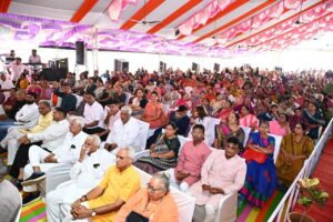 પ્રદેશ અધ્યક્ષ શ્રી Jagdish Panchal ની વિશેષ ઉપસ્થિતિમાં આજે બનાસકાંઠાના પવિત્ર મગરવાડા તીર્થ ખાતે પરમ પૂજ્ય ગચ્છાધિપતિ આચાર્ય દેવશ્રી પ્રદ્યુમ્ન વિમલ સૂરીશ્વરજી મહારાજ સાહેબનો ભવ્ય નગર પ્રવેશ મહોત્સવ યોજાયો.  આ મંગલમય અવસરે પ્રદેશ અધ્યક્ષશ્રીએ પૂજ્ય સંતો-મહંતોના દર્શન કરી આશીર્વાદ પ્રાપ્ત કર્યા.
