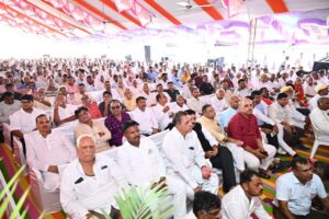 પ્રદેશ અધ્યક્ષ શ્રી Jagdish Panchal ની વિશેષ ઉપસ્થિતિમાં આજે બનાસકાંઠાના પવિત્ર મગરવાડા તીર્થ ખાતે પરમ પૂજ્ય ગચ્છાધિપતિ આચાર્ય દેવશ્રી પ્રદ્યુમ્ન વિમલ સૂરીશ્વરજી મહારાજ સાહેબનો ભવ્ય નગર પ્રવેશ મહોત્સવ યોજાયો.  આ મંગલમય અવસરે પ્રદેશ અધ્યક્ષશ્રીએ પૂજ્ય સંતો-મહંતોના દર્શન કરી આશીર્વાદ પ્રાપ્ત કર્યા.