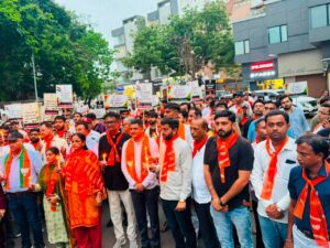 ‘વંદે માતરમ્’ના અપમાન સામે ગુજરાતની જનતાનો આક્રોશ! વંદે માતરમ્’નું અપમાન કરીને કોંગ્રેસે પોતાનો રાષ્ટ્ર વિરોધી ચહેરો ફરી એકવાર દેશ સામે છતો કર્યો છે