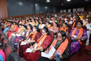 25 વર્ષ - સેવા અને સમર્પણના... દેશના યશસ્વી પ્રધાનમંત્રી શ્રી Narendra Modi જીના મુખ્યમંત્રી અને પ્રધાનમંત્રી તરીકેના જનસેવાના 25 વર્ષ પૂર્ણ થવાના અવસરે ભારતીય જનતા પાર્ટી દ્વારા રાષ્ટ્રવ્યાપી 'સેવા સંકલ્પ અભિયાન'નું આયોજન કરવામાં આવી રહ્યું છે. આ અભિયાનની તૈયારીઓના ભાગરૂપે આજે કર્ણાવતી મહાનગર ખાતે આયોજિત કાર્યશાળામાં પ્રદેશ અધ્યક્ષ શ્રી Jagdish Panchal એ હોદ્દેદારો અને કાર્યકર્તાઓ સાથે સંવાદ કરી આગામી કાર્યક્રમોની સફળતા અંગે માર્ગદર્શન આપ્યું.