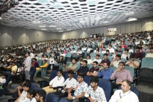 જાણશે ગુજરાત, જીતશે ગુજરાત  માનનીય મુખ્યમંત્રી શ્રી Bhupendra Patel આજે 'ગુજરાત જ્ઞાનગુરુ ક્વિઝ (G3Q 2026)' અને 'સેવા ફર્સ્ટ ઇનોવેશન ચેલેન્જ'નો શુભારંભ કરાવ્યો. G3Q 2026 થકી વિદ્યાર્થીઓ અને નાગરિકોમાં જ્ઞાન, જાગૃતિ અને સ્પર્ધાત્મક ભાવનાને વેગ મળશે, જ્યારે સેવા ફર્સ્ટ ઇનોવેશન ચેલેન્જ યુવા ઇનોવેટર્સને વહીવટીતંત્ર અને ઉદ્યોગોના વાસ્તવિક પડકારોના ટેક્નોલોજી આધારિત ઉકેલો શોધવા માટે મંચ પૂરું પાડશે. #SevaSankalpAbhiyan