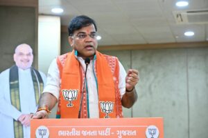કેવડિયા ખાતે પ્રદેશ અધ્યક્ષ શ્રી Jagdish Panchal અને પ્રદેશ સહ પ્રભારી શ્રીમતી ગોમતી સાયજીની વિશેષ ઉપસ્થિતિમાં પ્રદેશ અનુસૂચિત જનજાતિ મોરચાની કારોબારી બેઠક યોજાઈ. આ બેઠકમાં પ્રદેશ સંગઠન મહામંત્રી શ્રી રત્નાકરજી, પ્રદેશ ઉપાધ્યક્ષ શ્રીમતી ગીતાબેન રાઠવા, પ્રદેશ અનુસૂચિત જનજાતિ મોરચાના પ્રમુખ શ્રી ગણપતસિંહ વસાવા સહિત હોદ્દેદારો ઉપસ્થિત રહ્યા