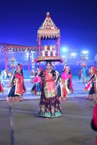 માનનીય મુખ્યમંત્રી શ્રી Bhupendra Patel ના શુભહસ્તે ગઈકાલે સાંજે 'વાઈબ્રન્ટ નવરાત્રી મહોત્સવ-2026'નો ભવ્ય પ્રારંભ થયો.  આ અવસરે 6 દેશોના રાજદૂતો, ગણમાન્ય મહાનુભાવો અને મોટી સંખ્યામાં ઉપસ્થિત નગરજનોએ નવરાત્રીના રંગ, ઉમંગ અને ઉત્સાહને વધાવ્યો. #VibrantNavratri2026