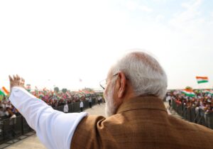 બનાસના આંગણે આપણા નરેન્દ્રભાઈના વધામણાં... #KisanKalyanSeRashtraKalyan