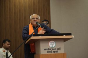 માનનીય મુખ્યમંત્રી શ્રી Bhupendra Patel ની વિશેષ ઉપસ્થિતિમાં આજે મોરબી ખાતે સૌરાષ્ટ્ર ઝોનના ચૂંટાયેલા જનપ્રતિનિધિઓની બેઠક યોજાઈ.