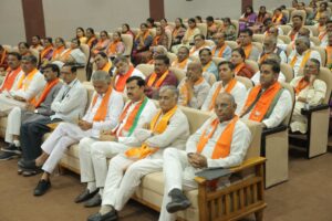 માનનીય મુખ્યમંત્રી શ્રી Bhupendra Patel ની વિશેષ ઉપસ્થિતિમાં આજે મોરબી ખાતે સૌરાષ્ટ્ર ઝોનના ચૂંટાયેલા જનપ્રતિનિધિઓની બેઠક યોજાઈ.